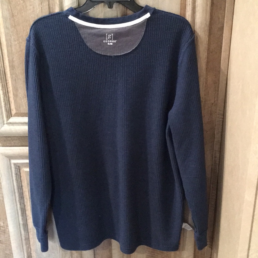 Very Nice “George” Crewneck Sweater—Men’s Size XL - Picture 8 of 10